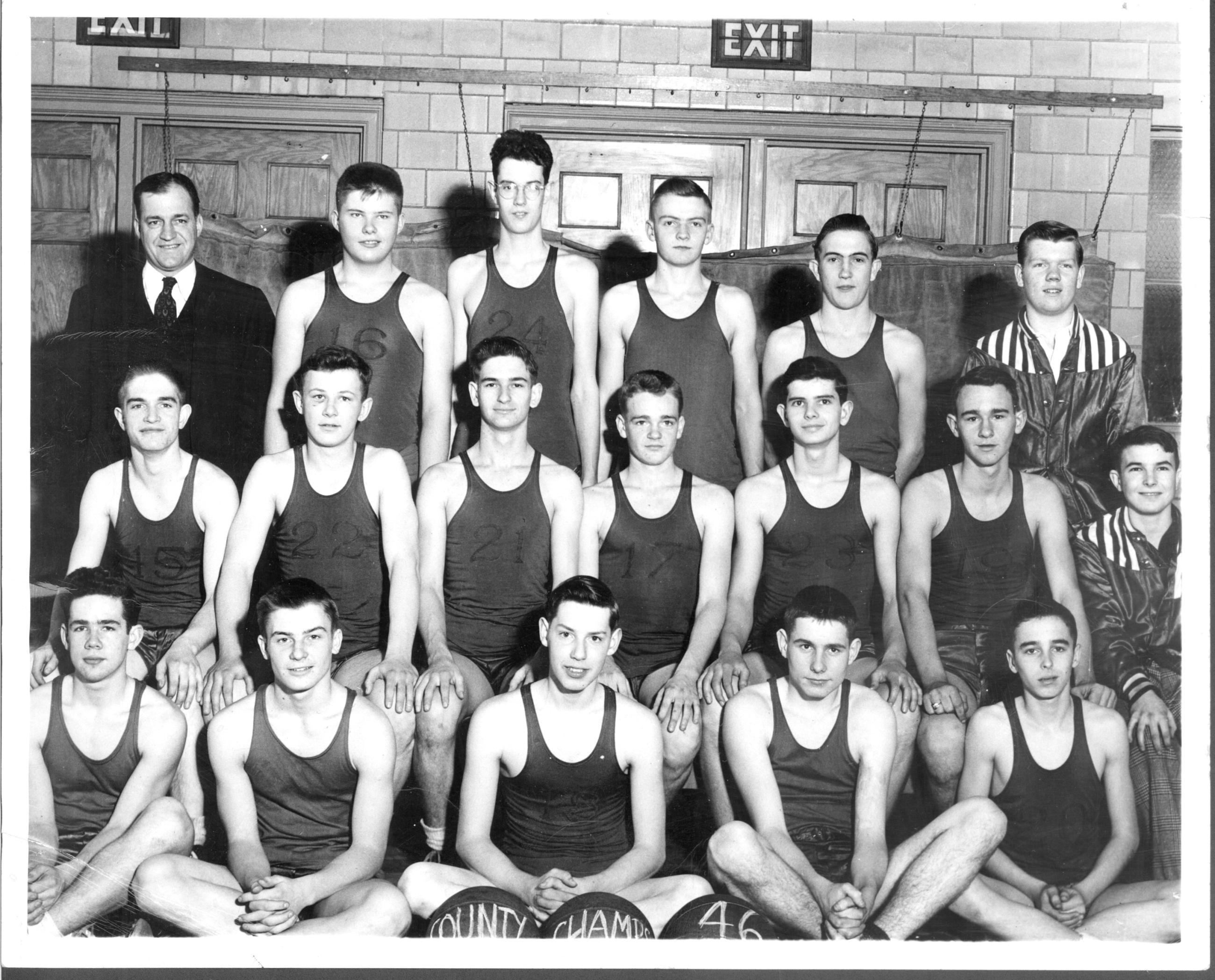 1945-1946 Reserve Basketball Squad