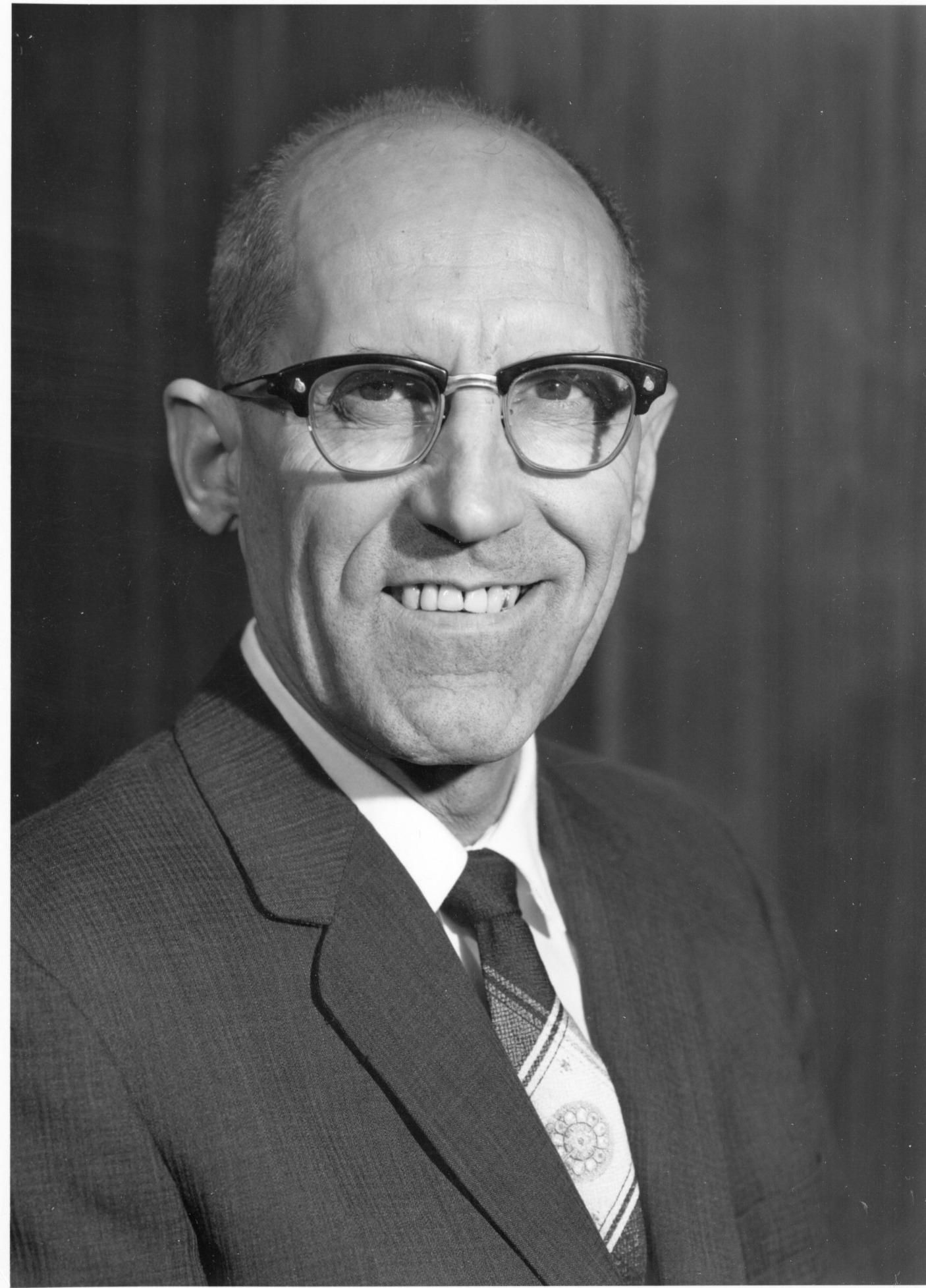 Bernath (B.J.) Knecht