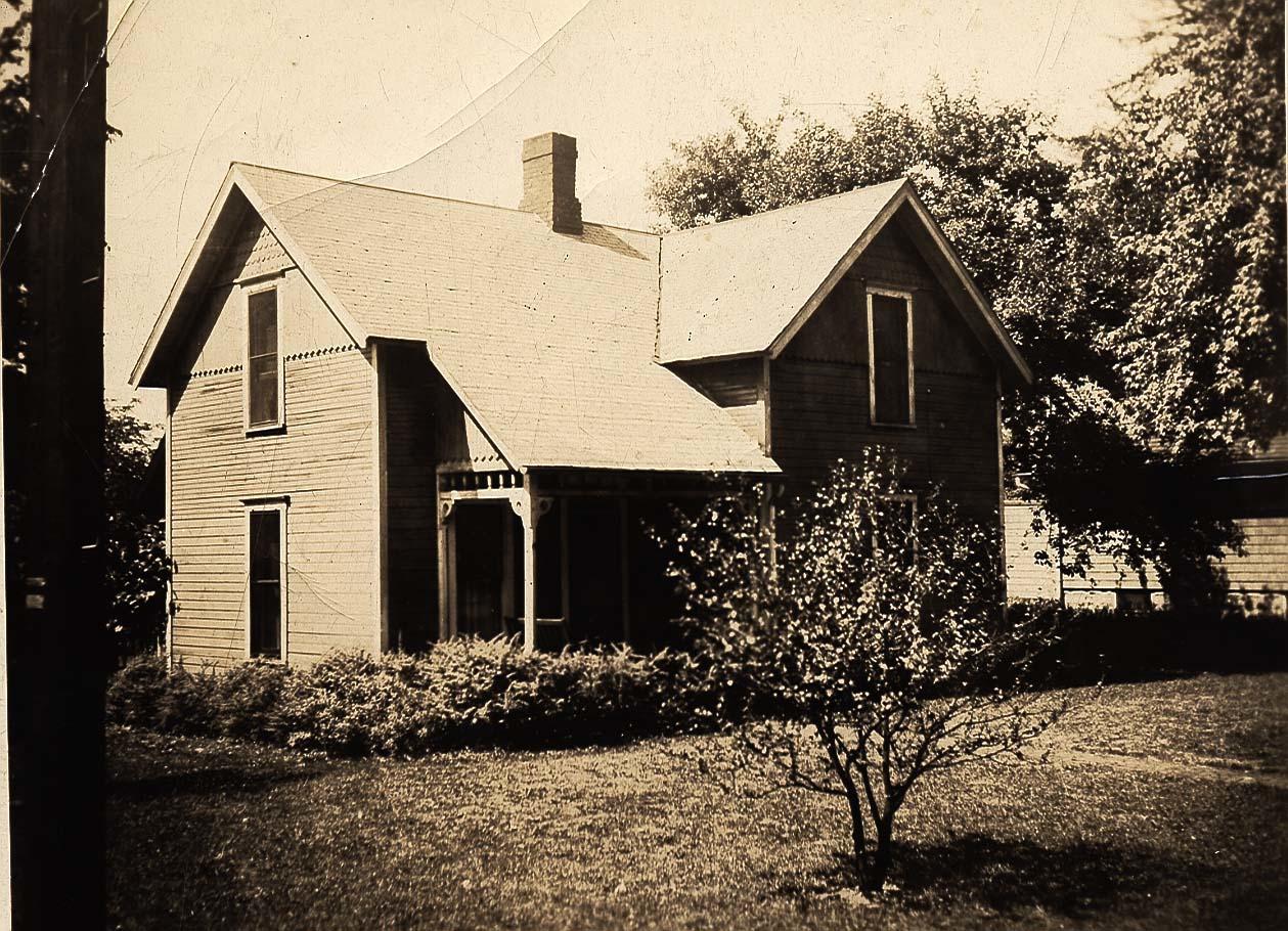 Gloyd Family Home at 119 East Dublin-Granville Road