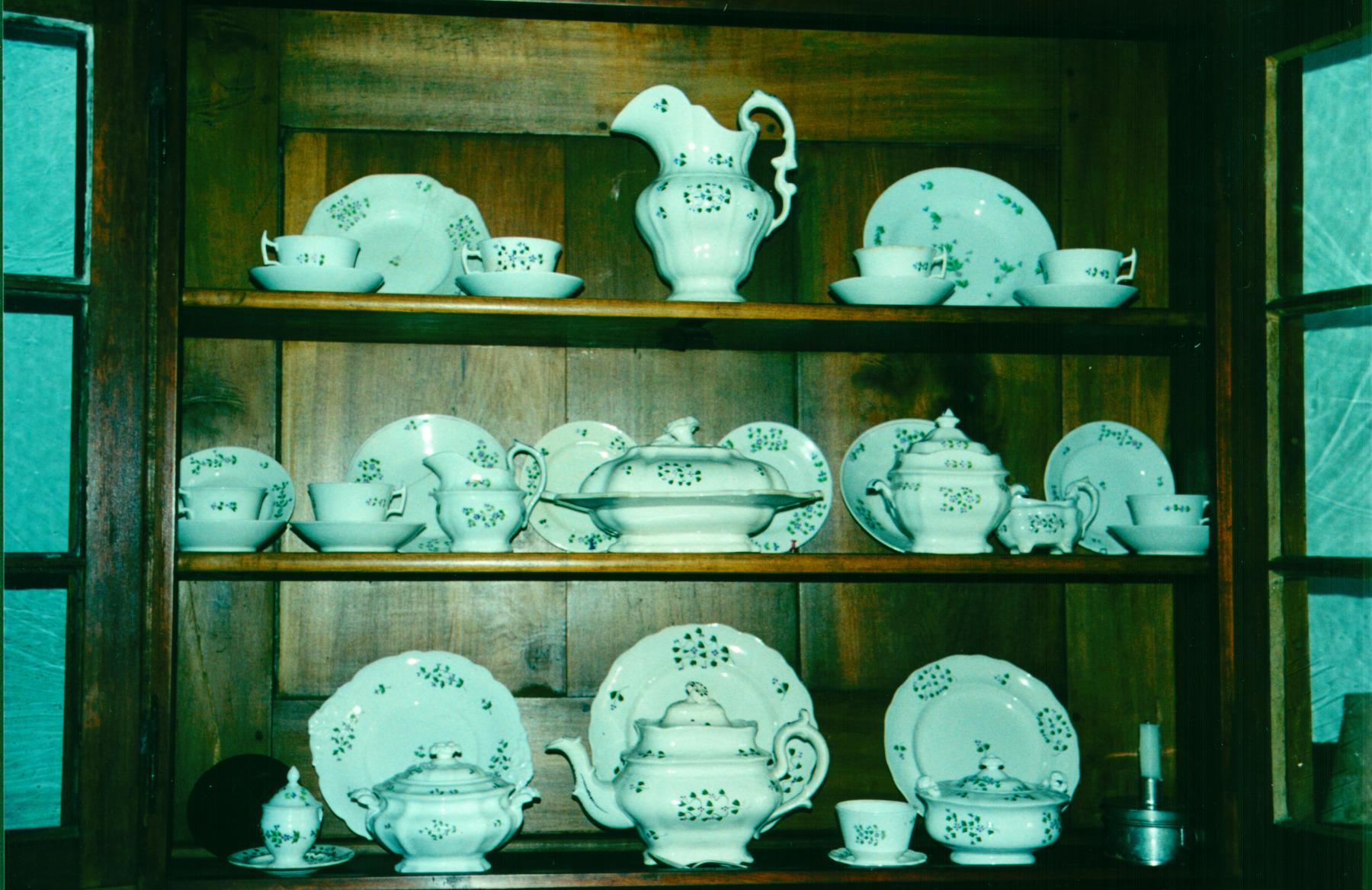 Griswold Inn Sprigware