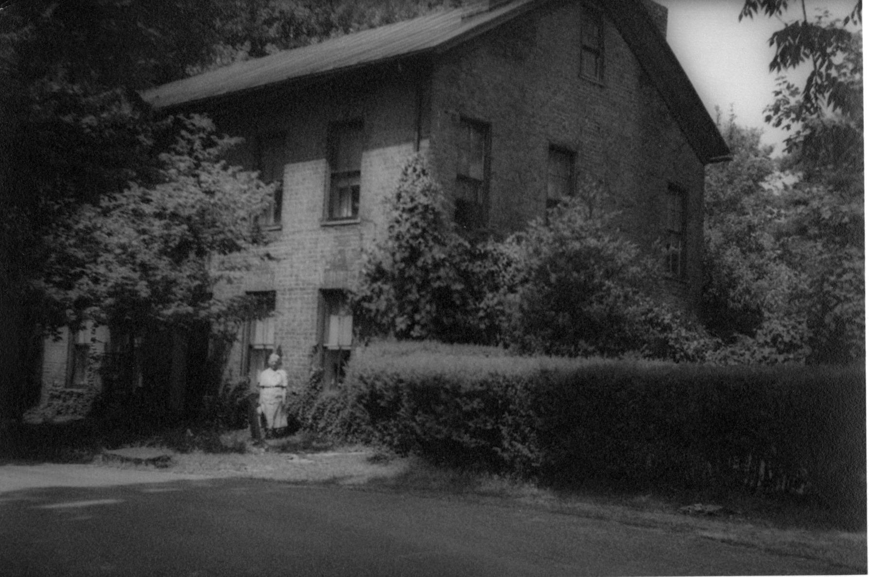 Ruth Griswold Standing in Front of the Griswold Inn