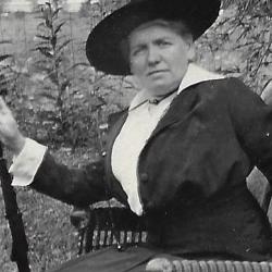 Photograph of Harriet Griswold McCullough