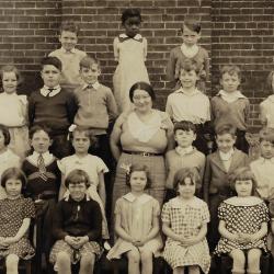 Worthington Elementary School Second Grade Class, 1934-1935