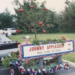 Worthington Hills Garden Club Float for the Worthington Hills Fourth of July Parade, 1988