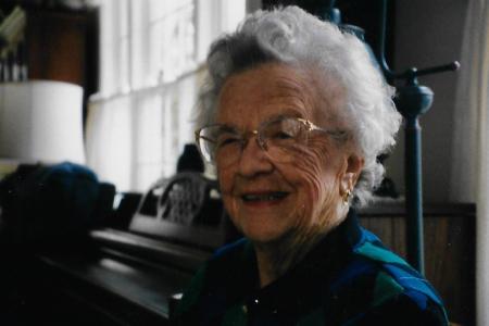 Photograph of Doris McMullen