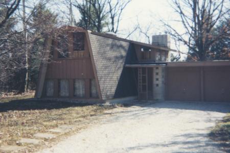 Photograph of Home at 555 White Oak Place