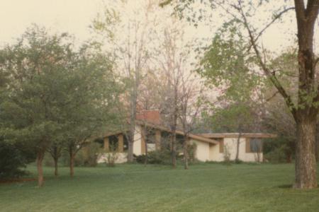 View of 312 E. South Street from the East